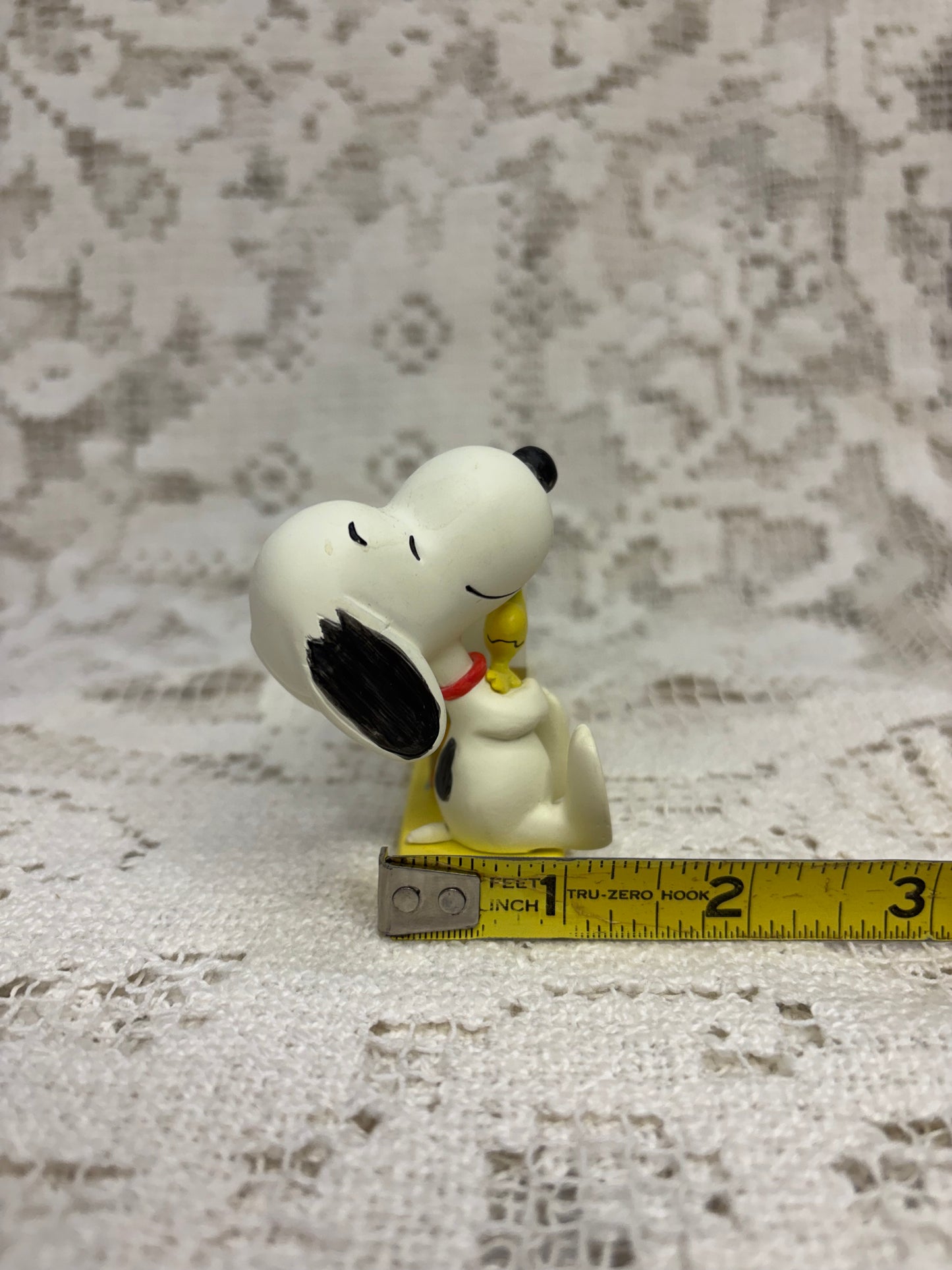 Hallmark Peanuts Snoopy “Happiness is a little hug.” Plaque