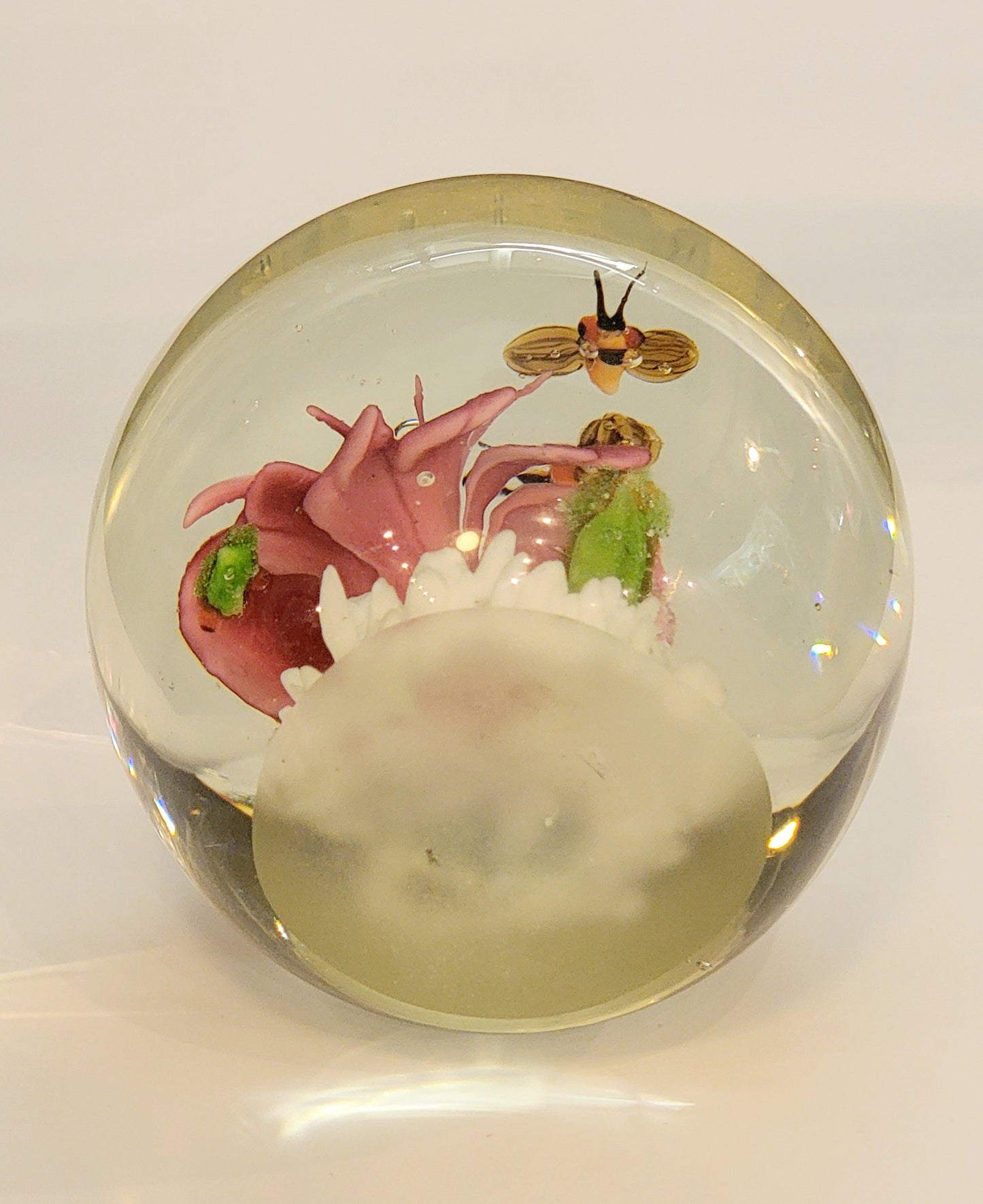 Art Glass Bumble Bee Paperweight