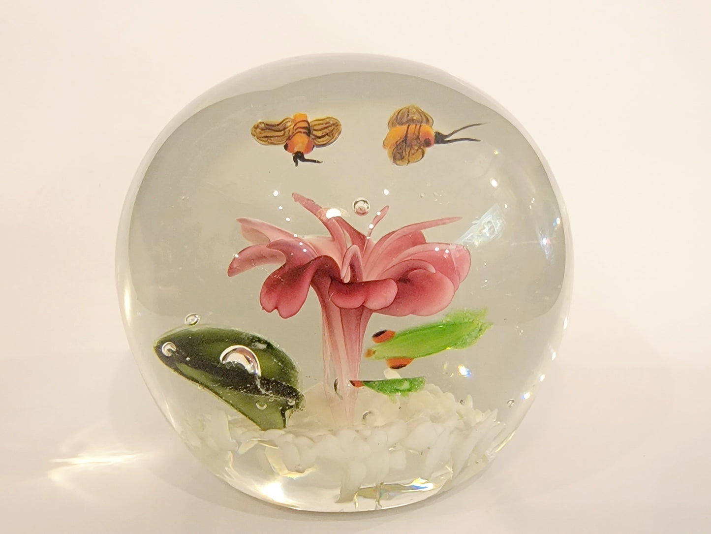 Art Glass Bumble Bee Paperweight