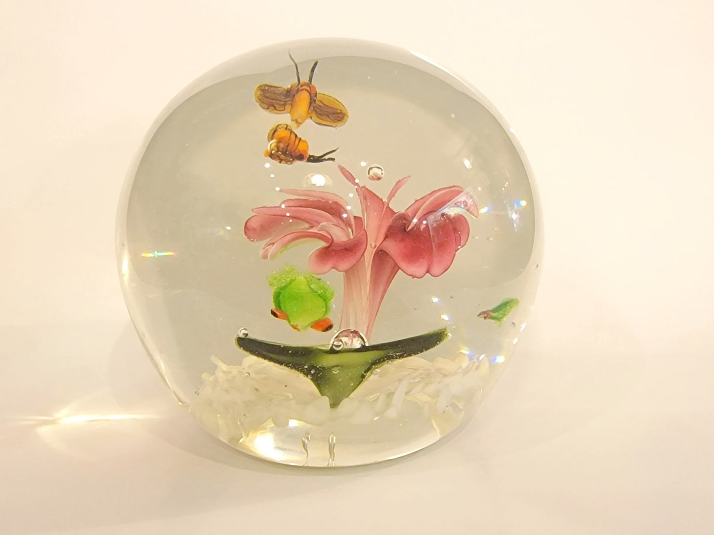 Art Glass Bumble Bee Paperweight