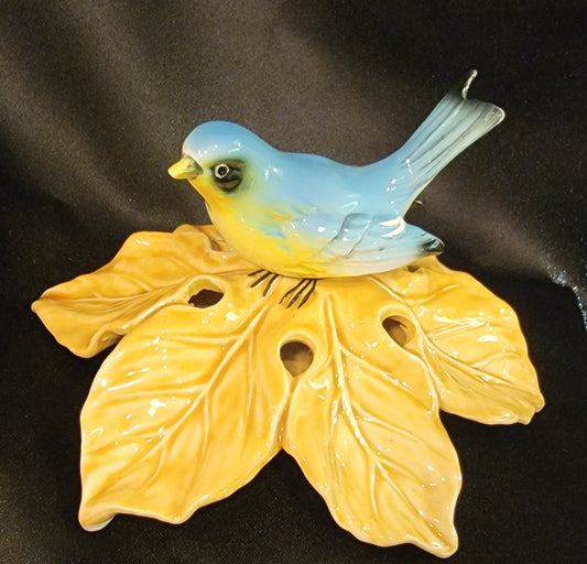 1950's Norcrest Blue Bird On A Leaf Flower Frog