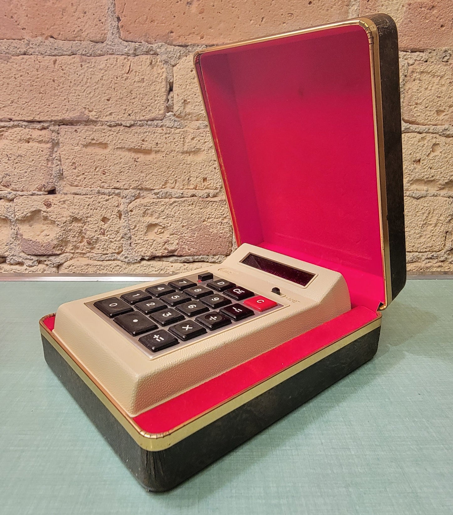 Vintage 1972 JCE Mark II Calculator