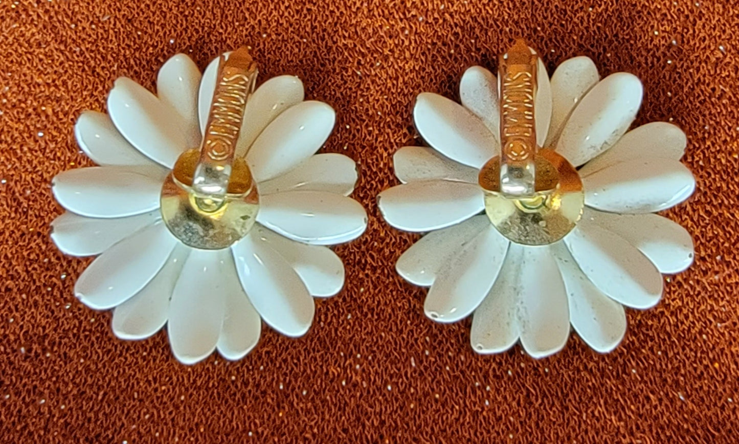 Emmons Vintage Enamel Black & White Retro Daisy Brooch And Clip Earrings