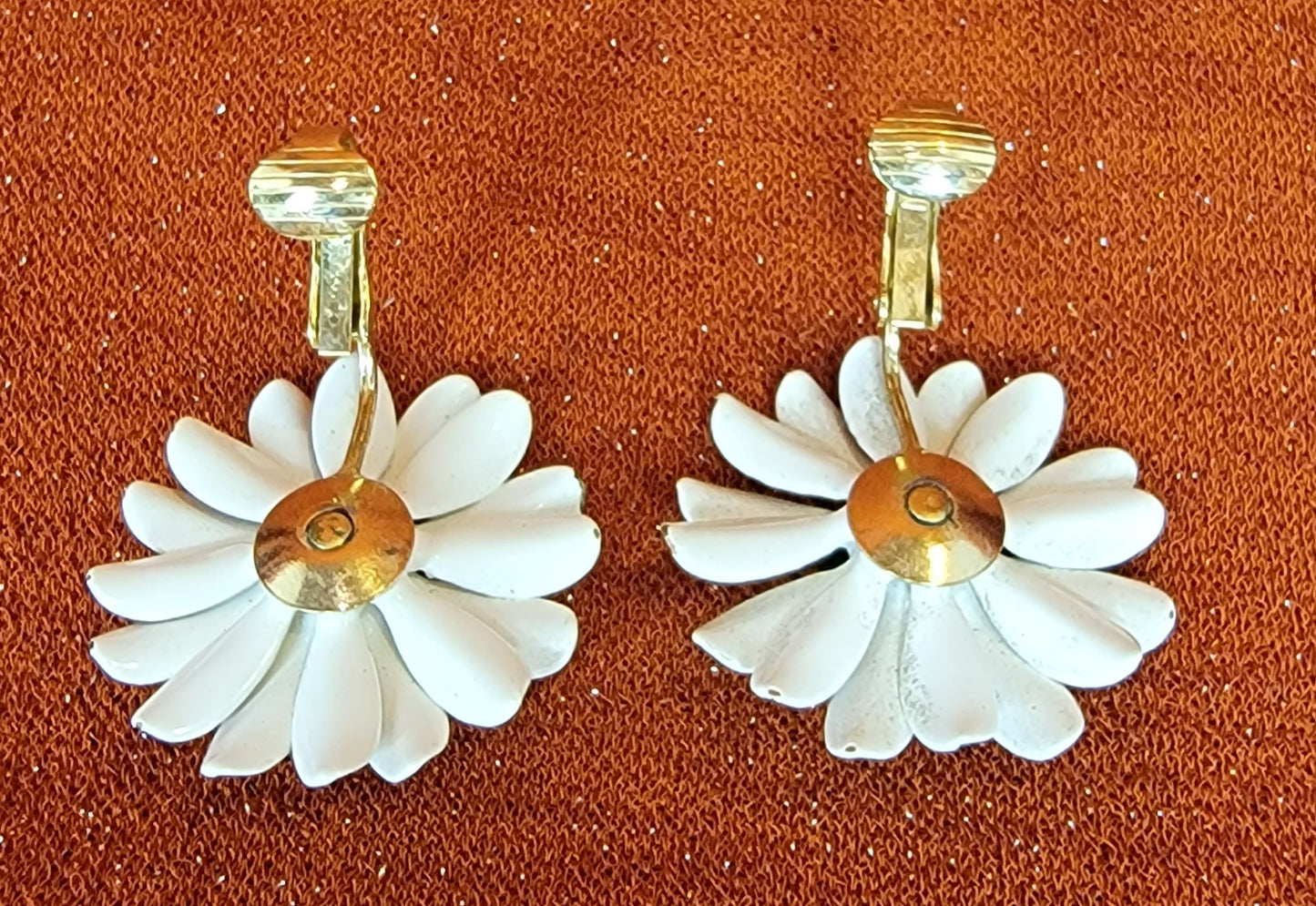 Emmons Vintage Enamel Black & White Retro Daisy Brooch And Clip Earrings
