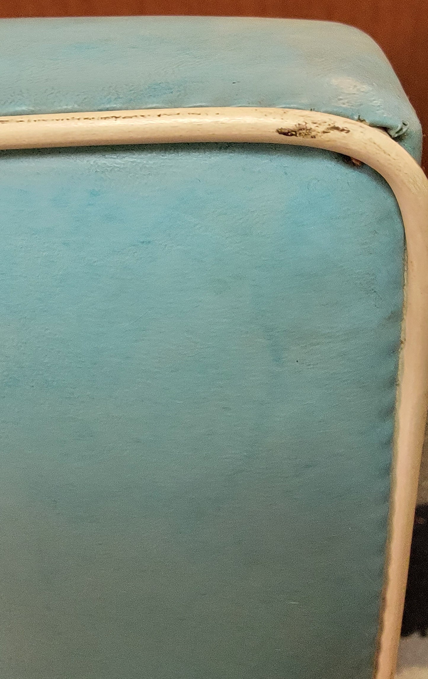 Mid Century Jonalia Chair
