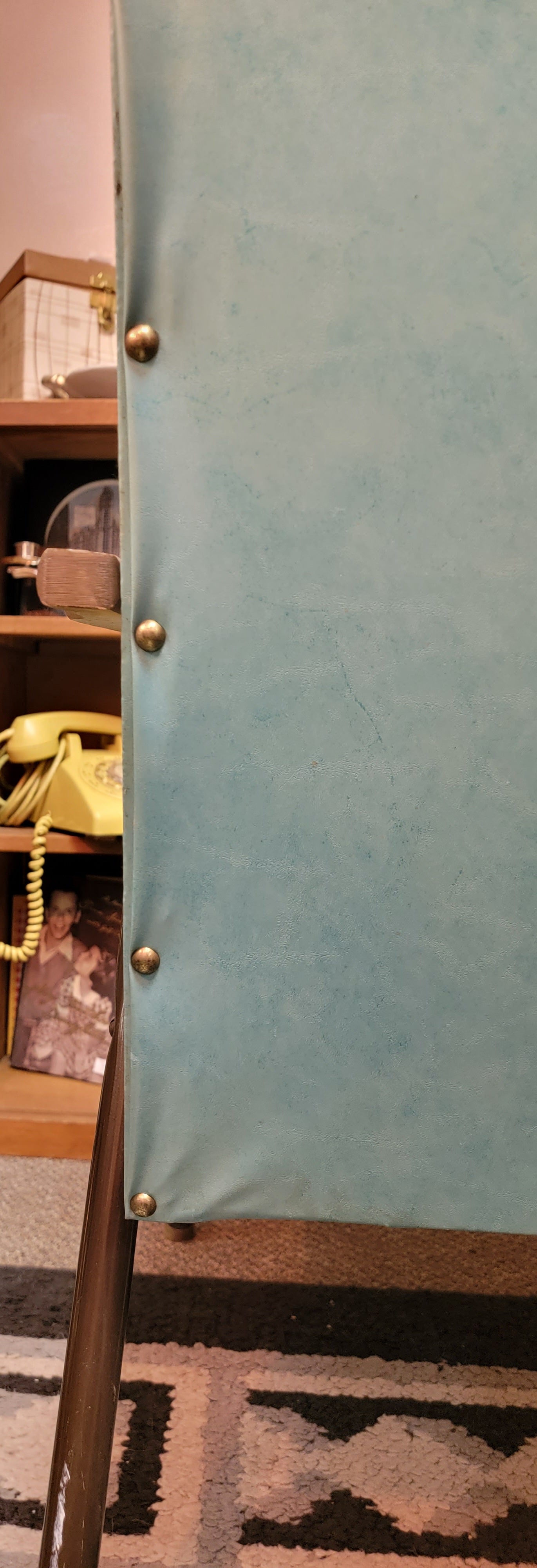 Mid Century Jonalia Chair