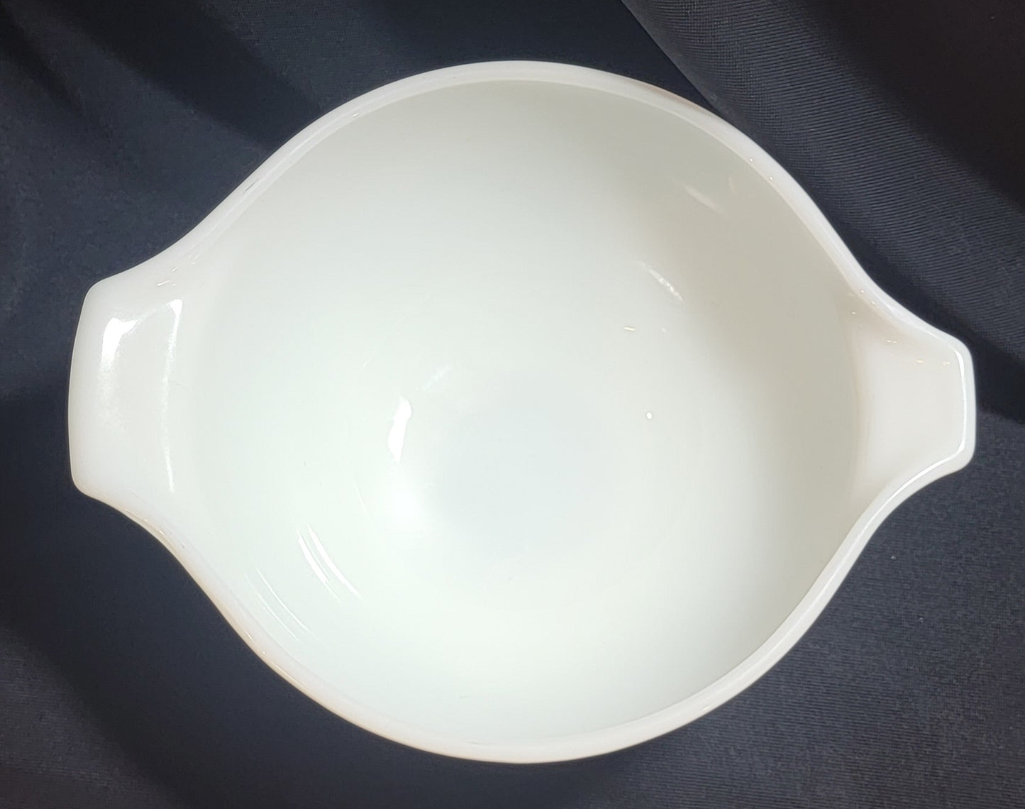 Vintage Pyrex Colonial Bowl Set