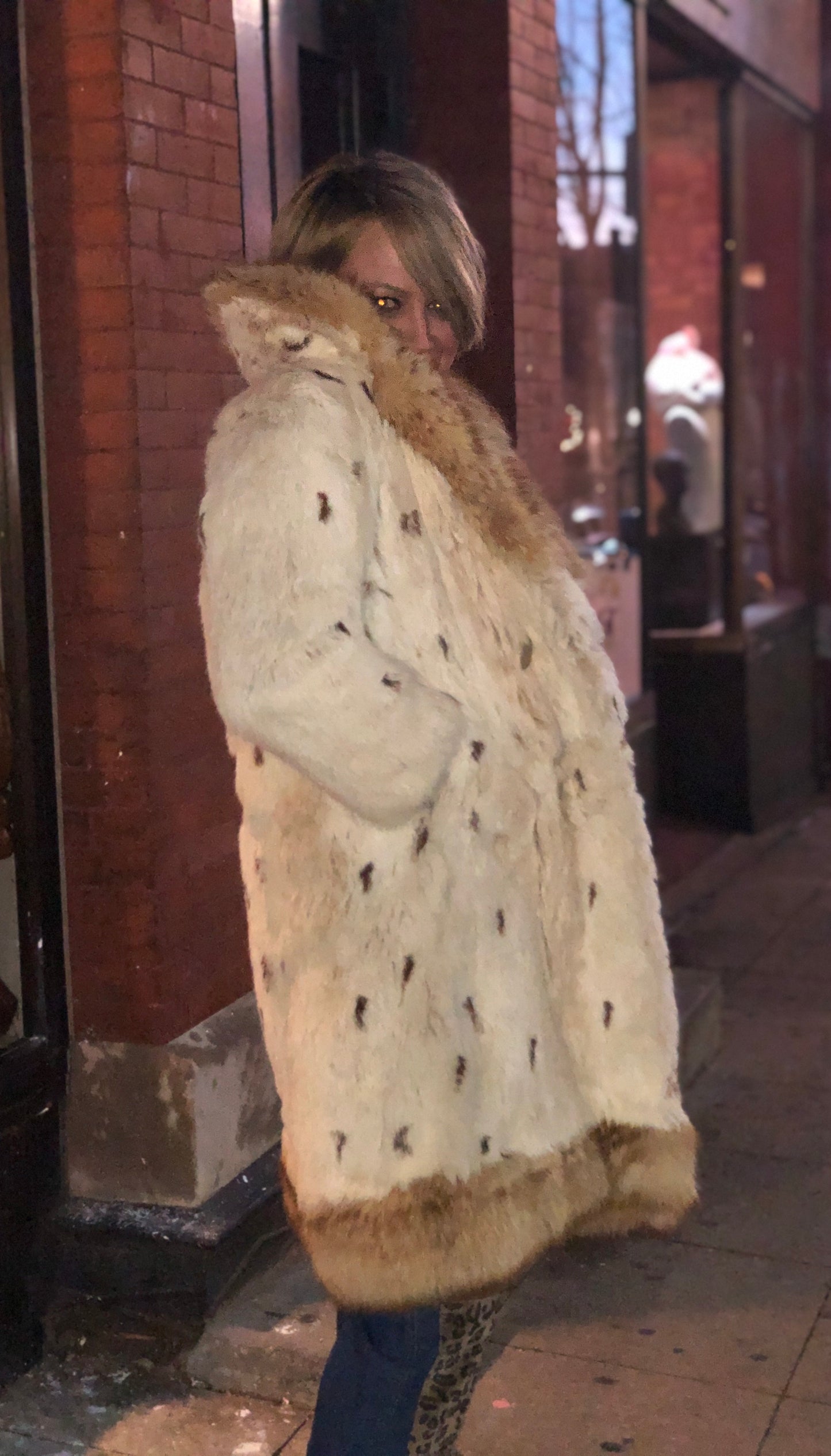 Vintage Spotted Lynx Fur Coat with Fox Fur Collar