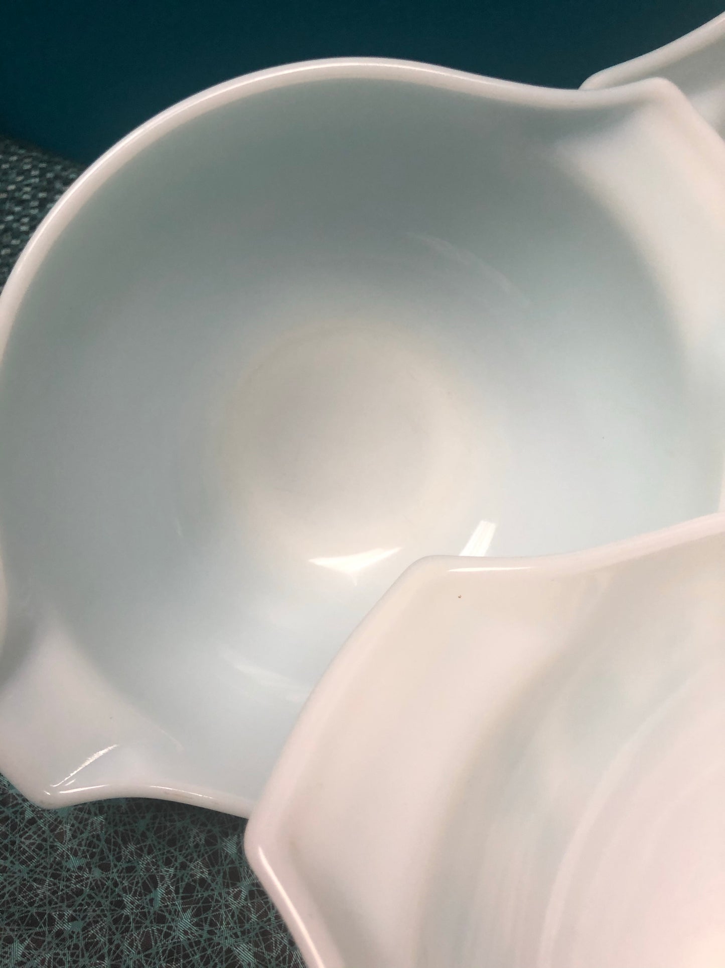 Vintage Set of 4 Pyrex Turquoise & White Butterprint Cinderella Mixing Bowls