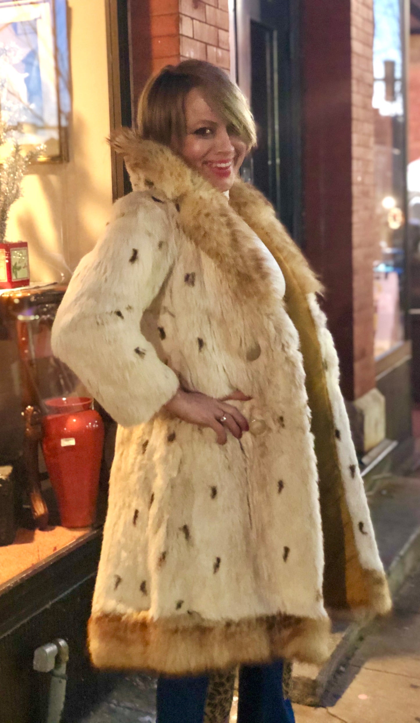 Vintage Spotted Lynx Fur Coat with Fox Fur Collar