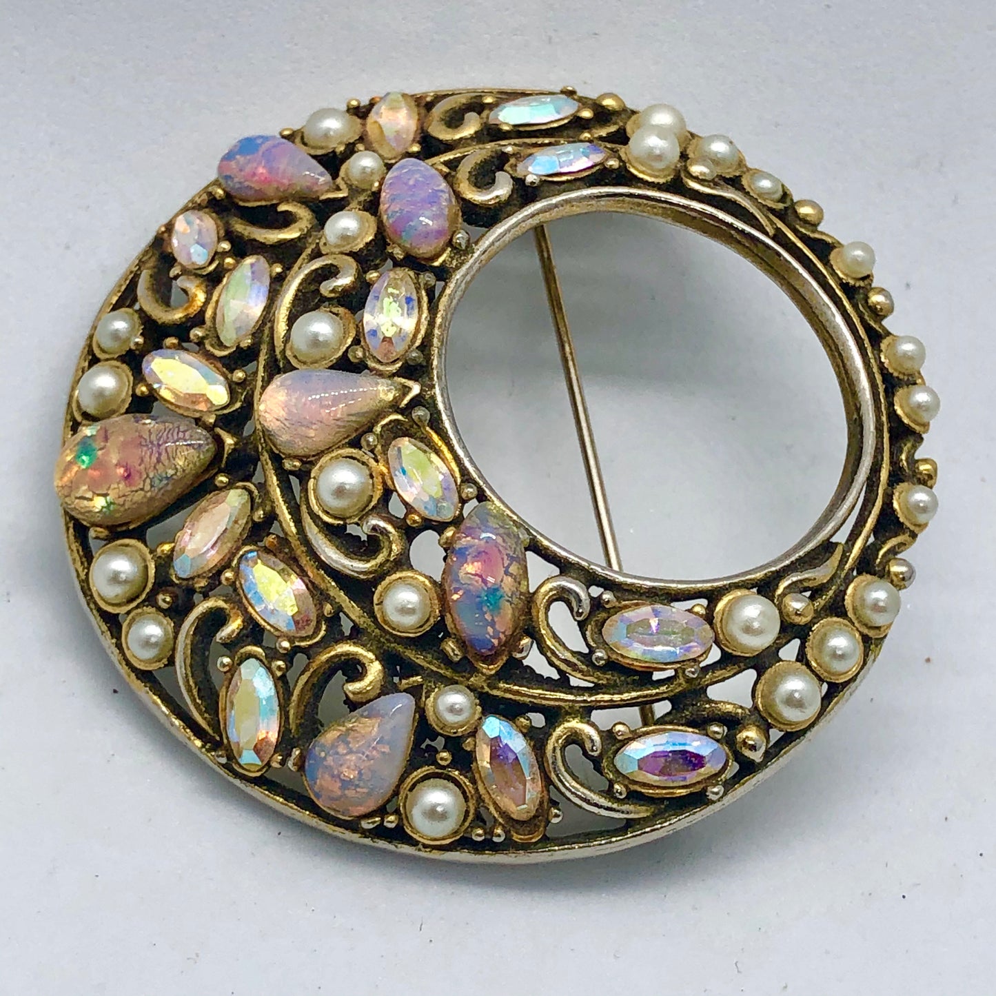 Vintage Signed Hollycraft Faux Pearl & Fire Opal Rhinestone Brooch Pin