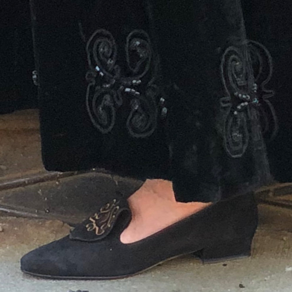 Vintage 90’s Kenneth Cole Black Suede Shoes With Embroidering