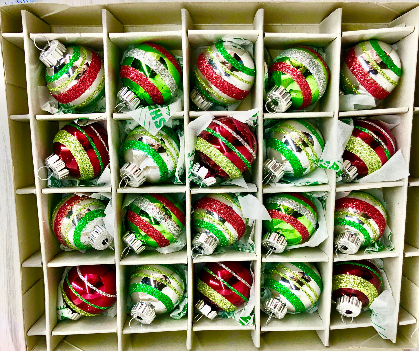 20 Christopher Radko Shiny Brite Nostalgic Red Green Silver Glass Ornaments Set