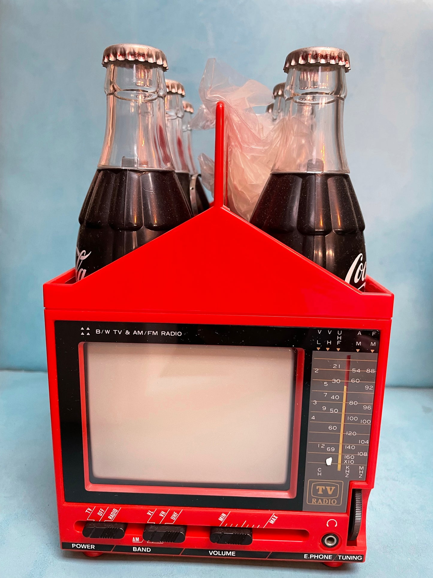 1980’s Coca-Cola TV Radio Combo