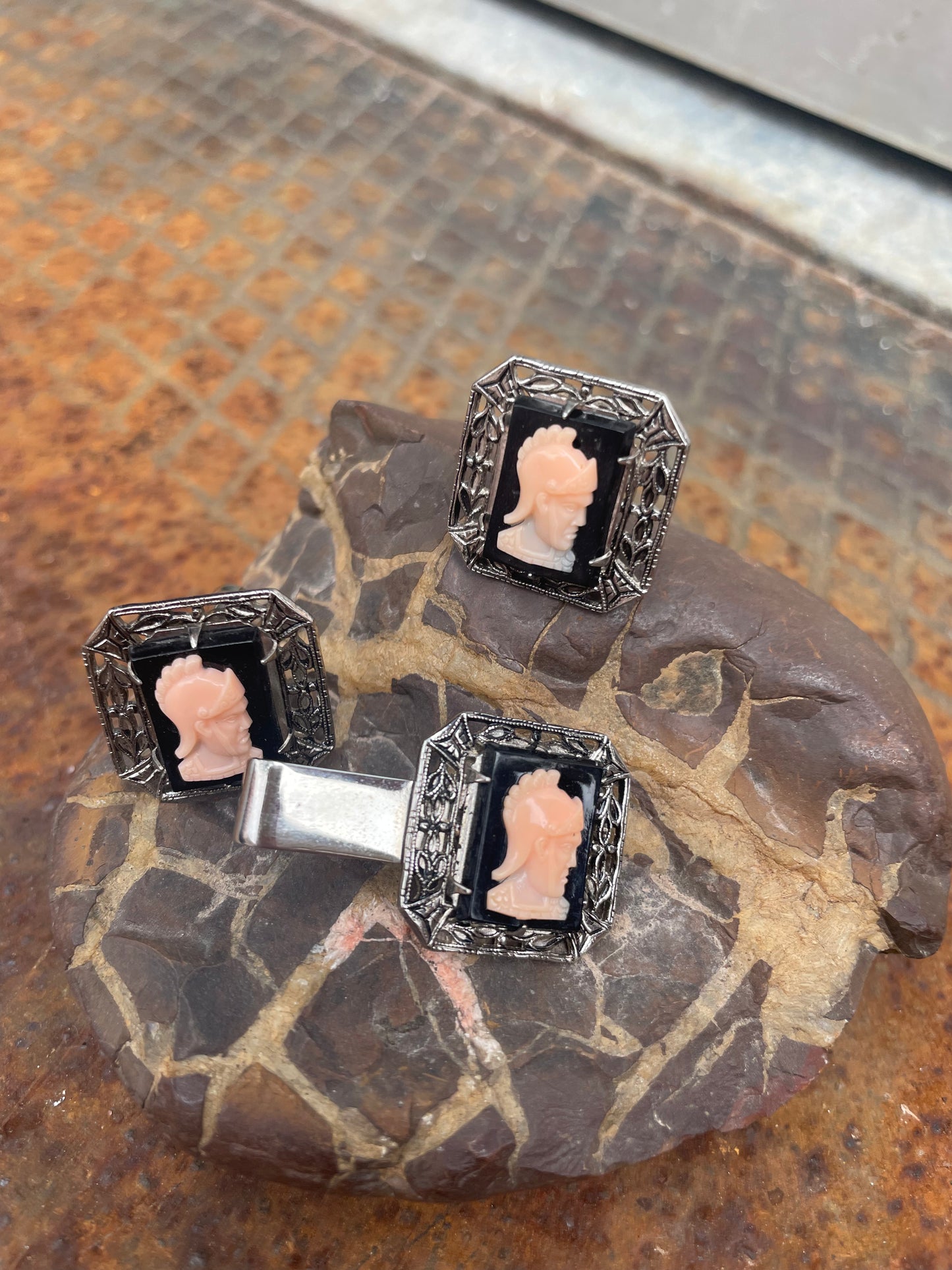 Legionaries Cameo Cufflinks and Tie Bar Set