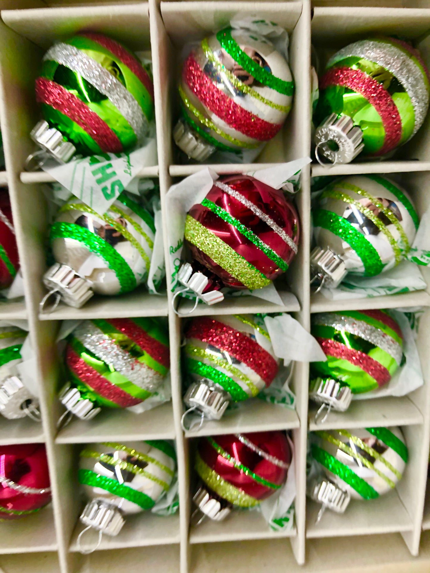 20 Christopher Radko Shiny Brite Nostalgic Red Green Silver Glass Ornaments Set