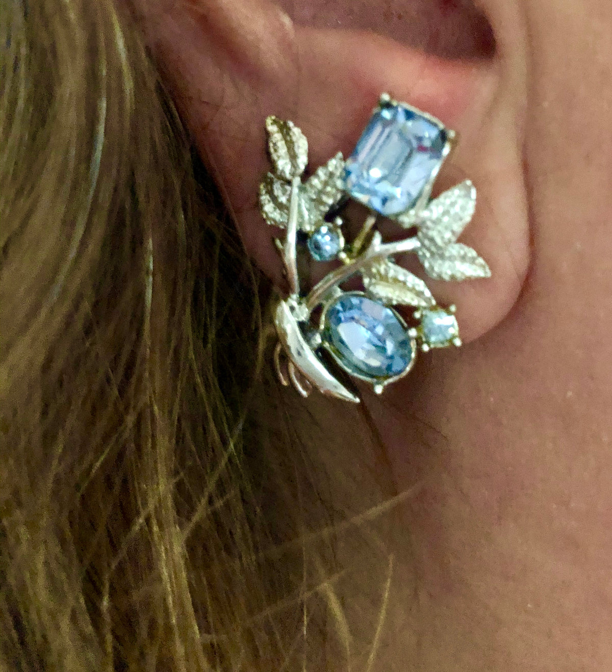 Vintage Signed Coro Topaz Blue Rhinestone Clip Floral Spray Earrings