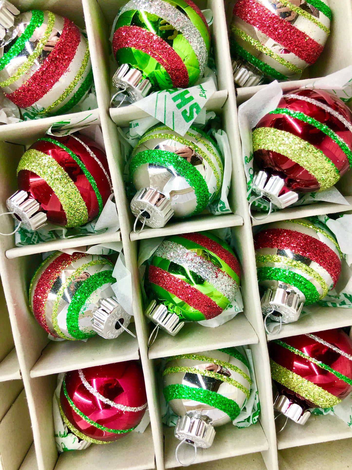 20 Christopher Radko Shiny Brite Nostalgic Red Green Silver Glass Ornaments Set