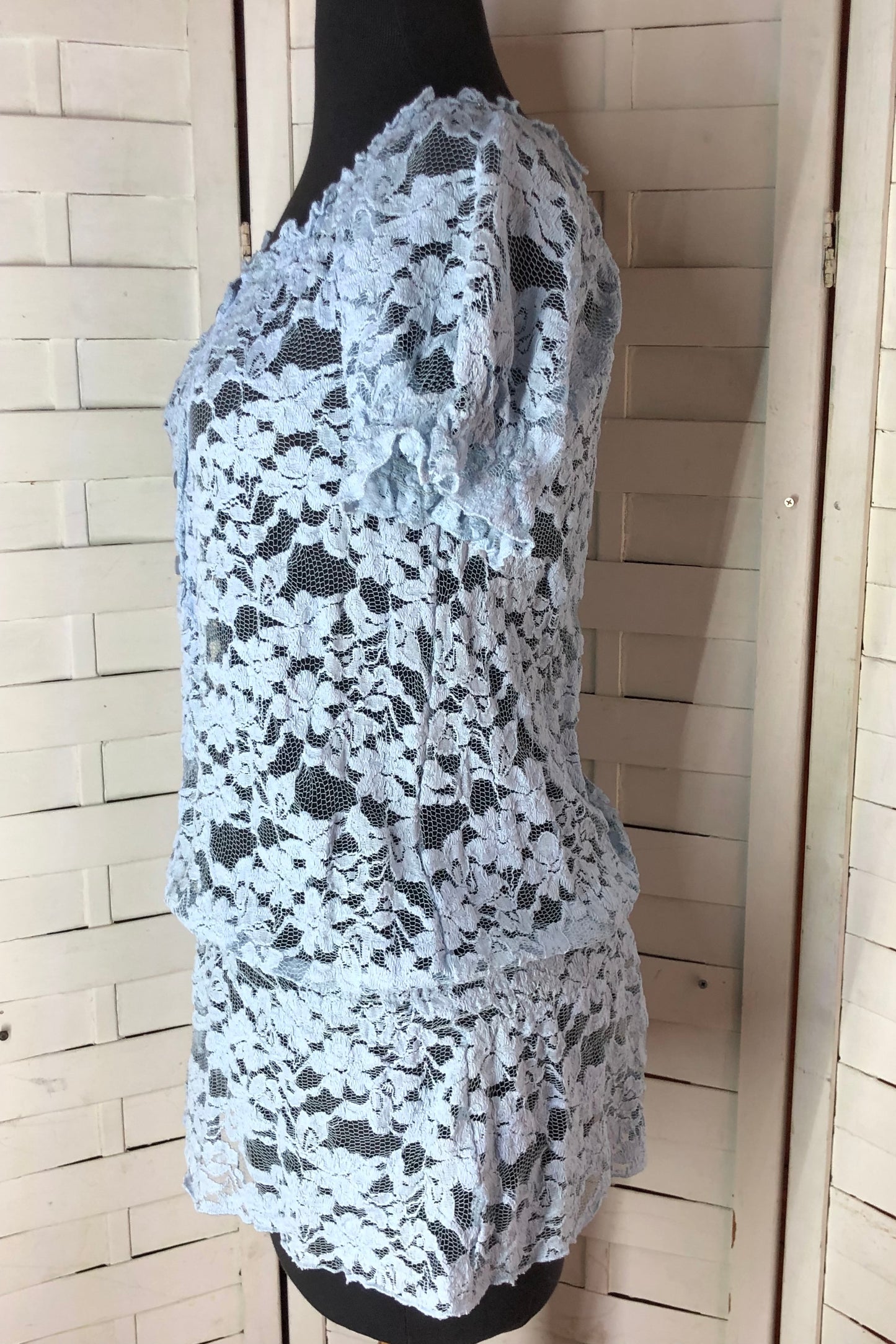 NY Collection Powder Blue Short Sleeve Ruffle Lace Blouse Size S