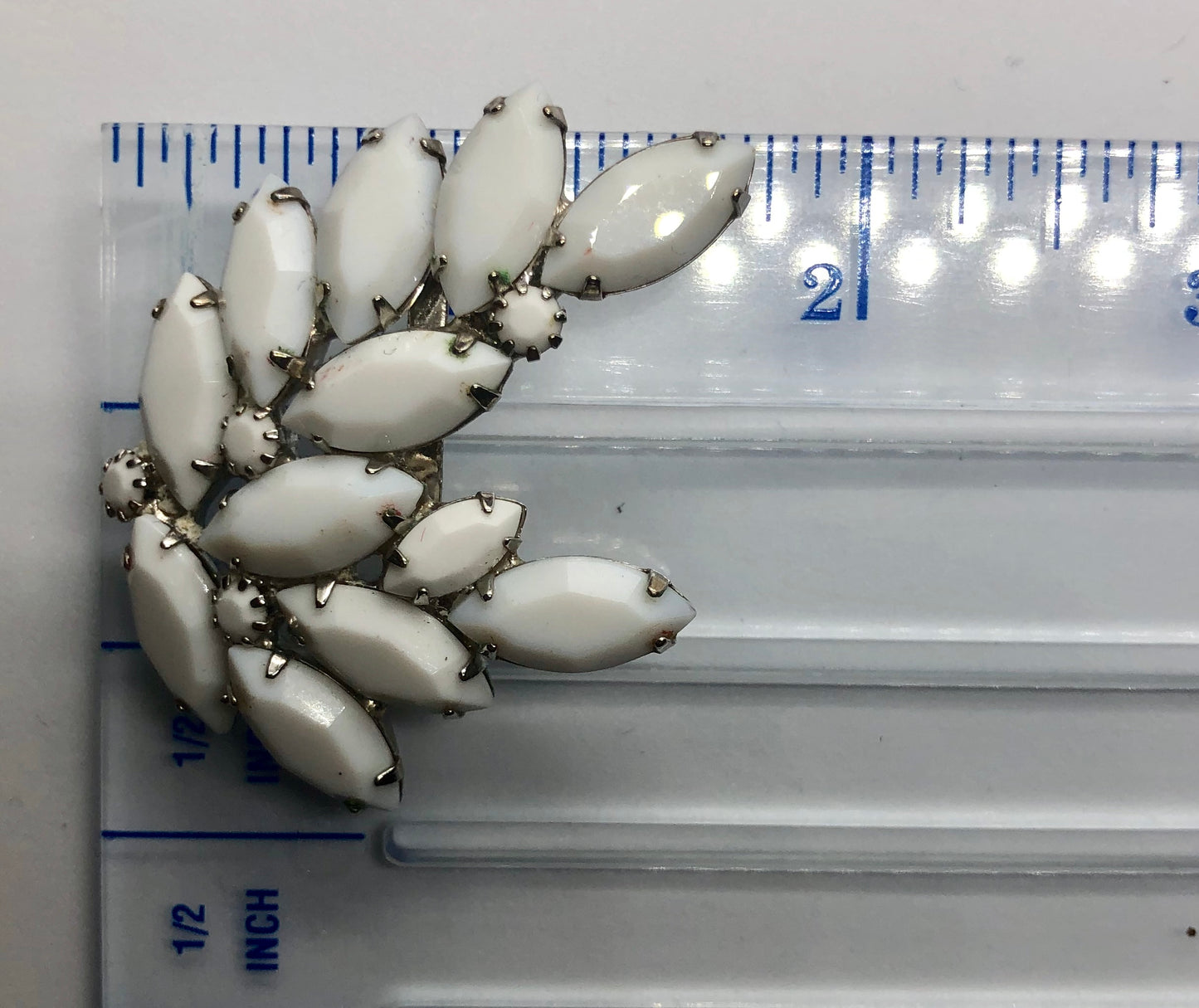 Vintage Marquis Cut White Milk Glass Spray Brooch