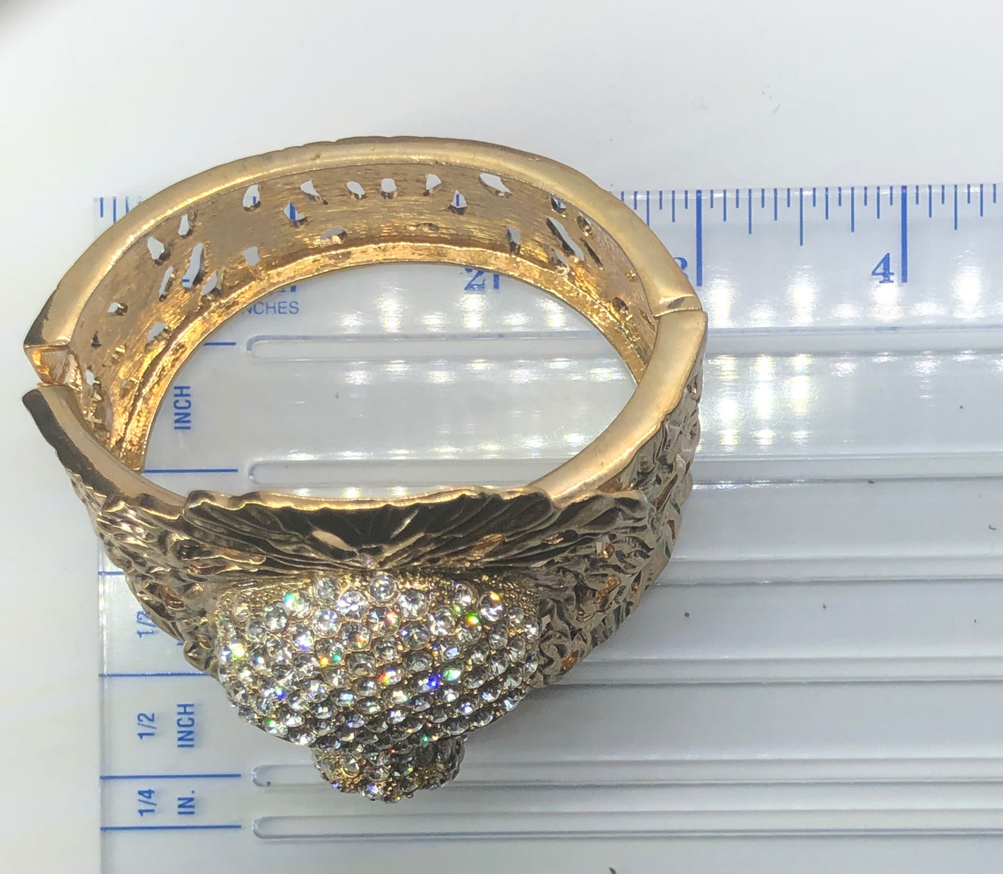 Vintage Rhinestone Lion Gold Tone Hinged Clamper Bracelet