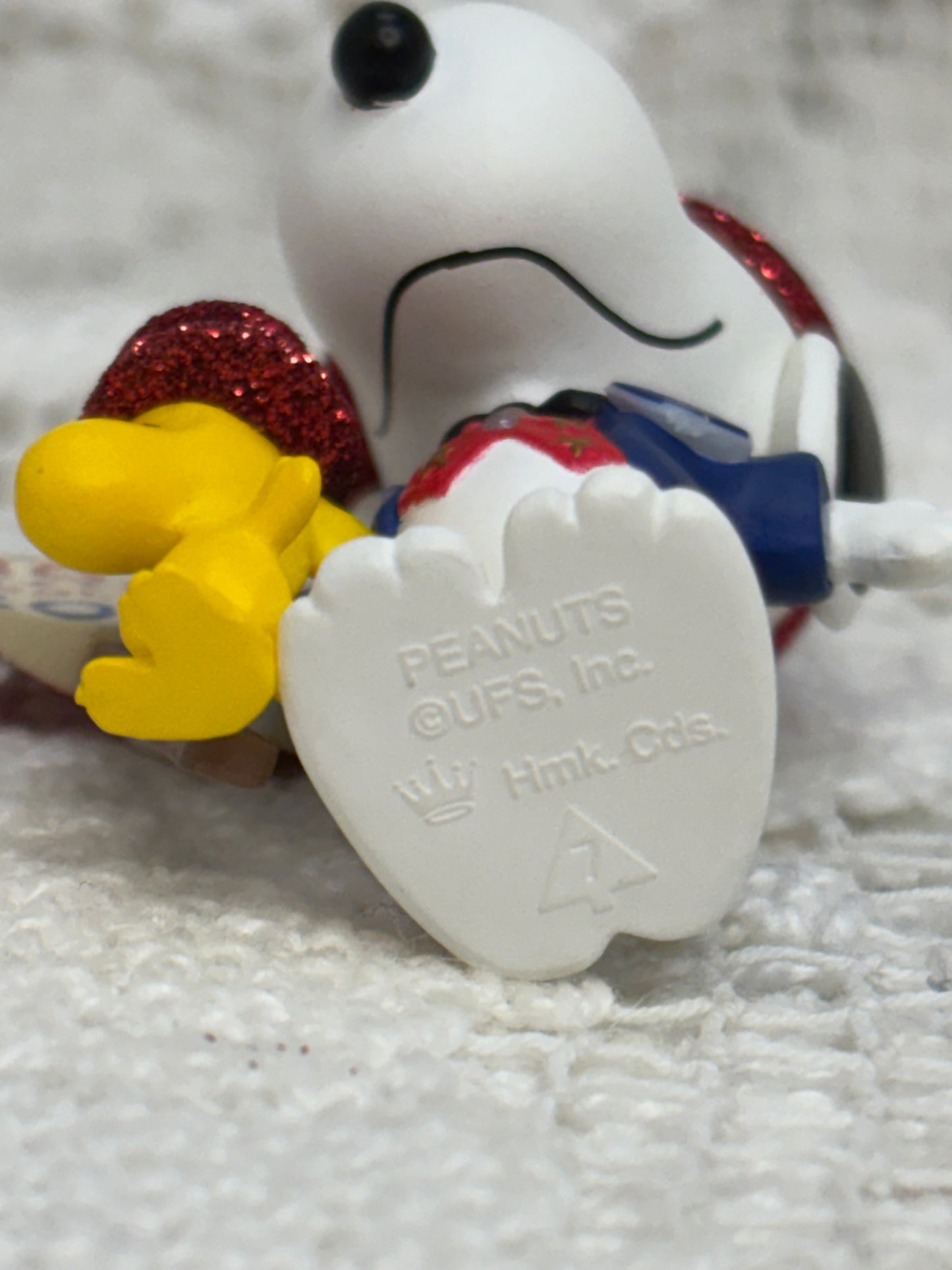2004 Hallmark Snoopy “The Winning Ticket” Keepsake Ornament