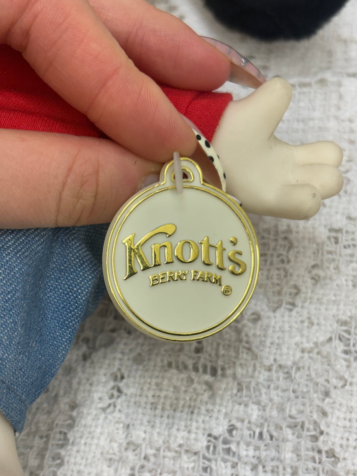 Vintage Knott’s Berry Farm Snoopy plush