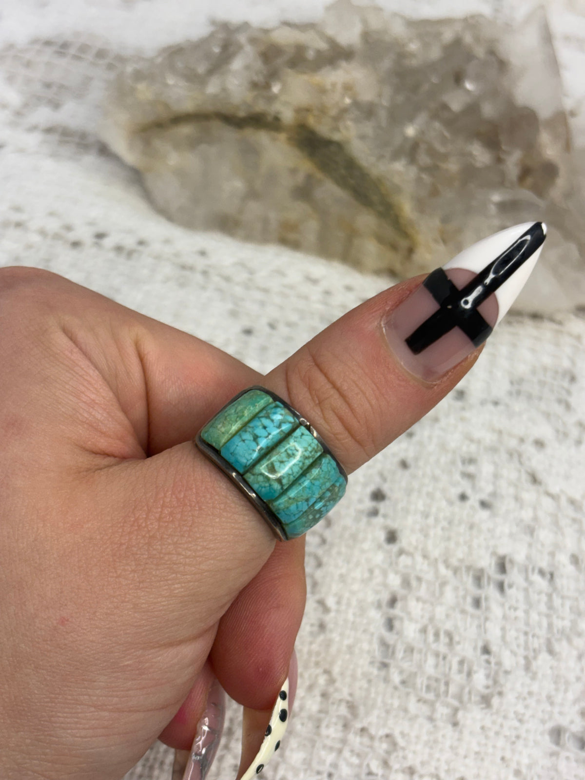 Vintage Native American Turquoise & Sterling Silver ring size 9