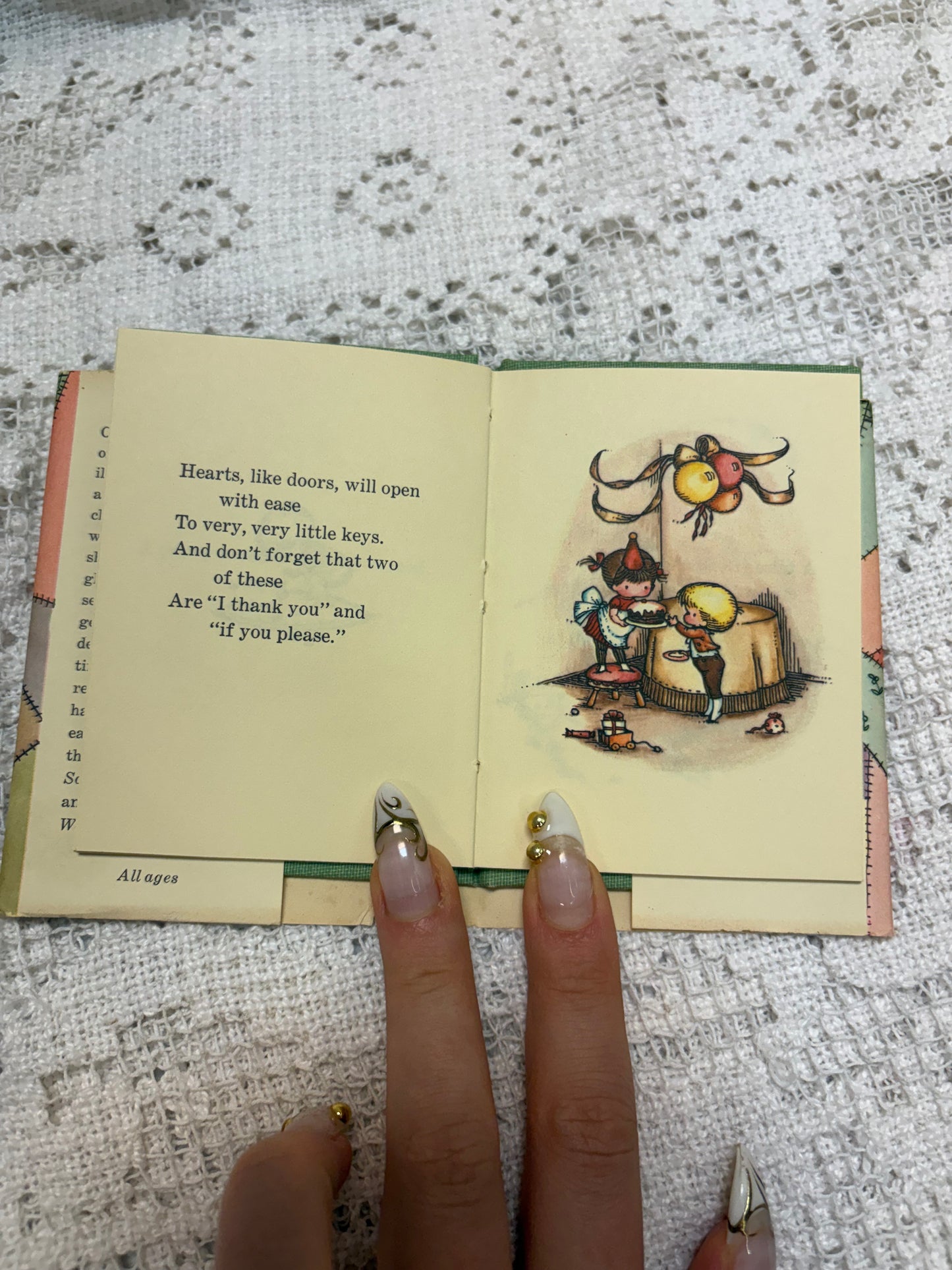 A Pocketful of Proverbs by Joan Walsh Anglund book