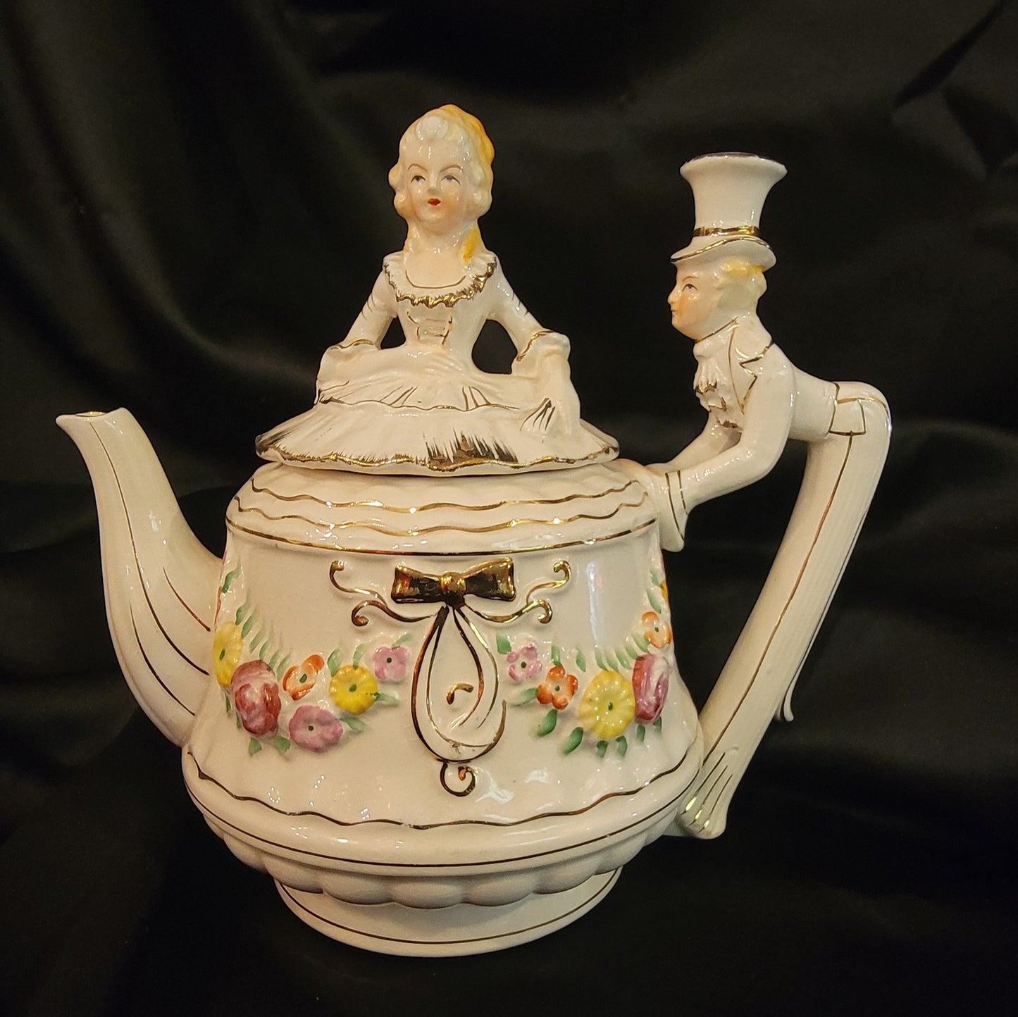 Vintage Betson Japan Victorian Lady And Butler Musical Teapot As Is
