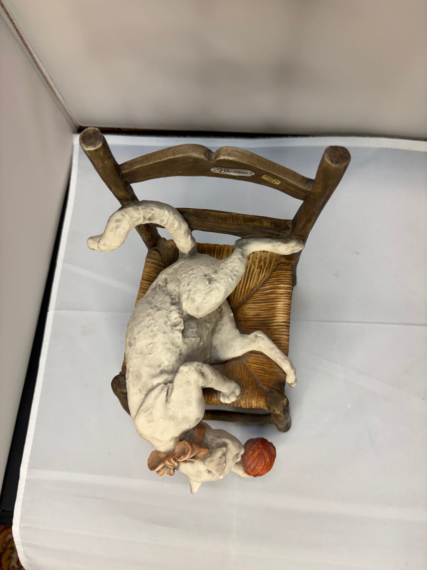 Giuseppe Armani Cat on Chair with Yarn Ball Italy