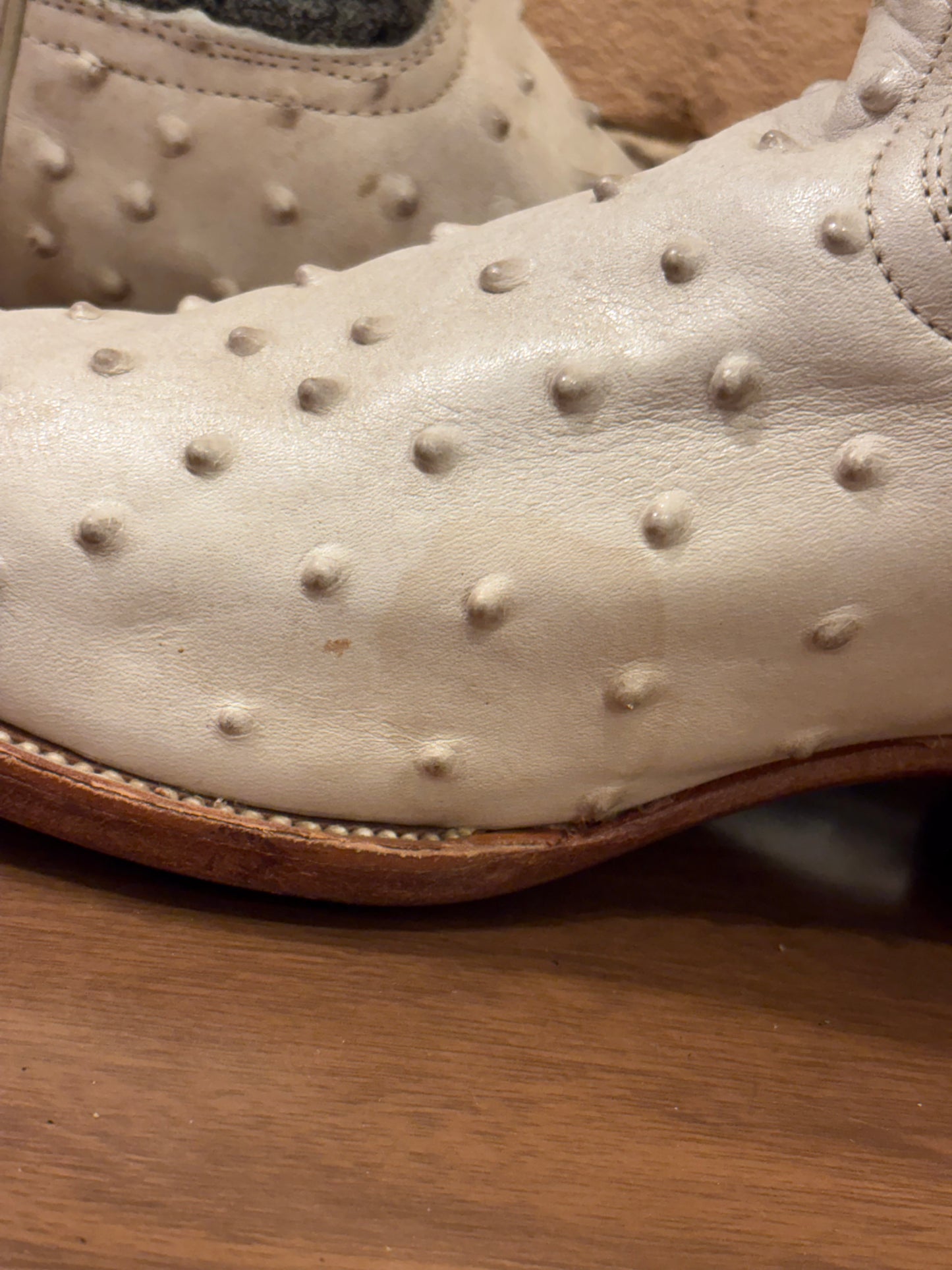 New El General Ostrich Leather Cowboy Boots 7