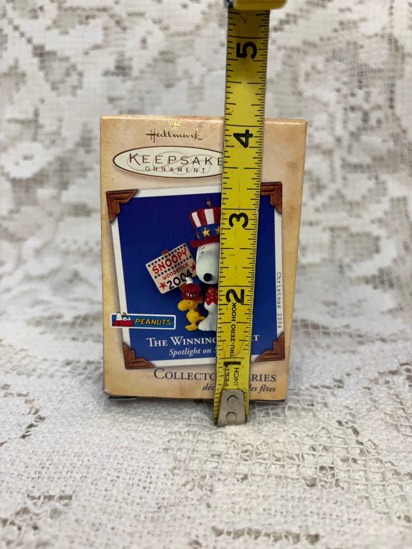 2004 Hallmark Snoopy “The Winning Ticket” Keepsake Ornament