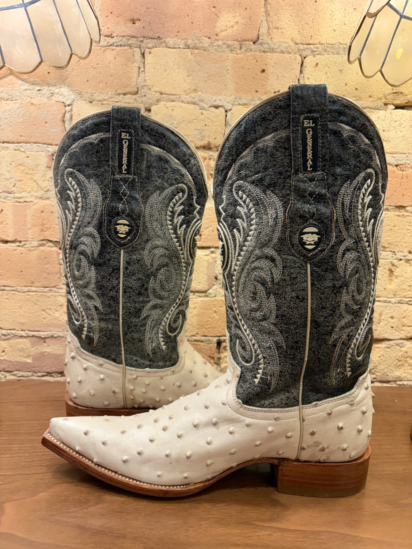 New El General Ostrich Leather Cowboy Boots 7