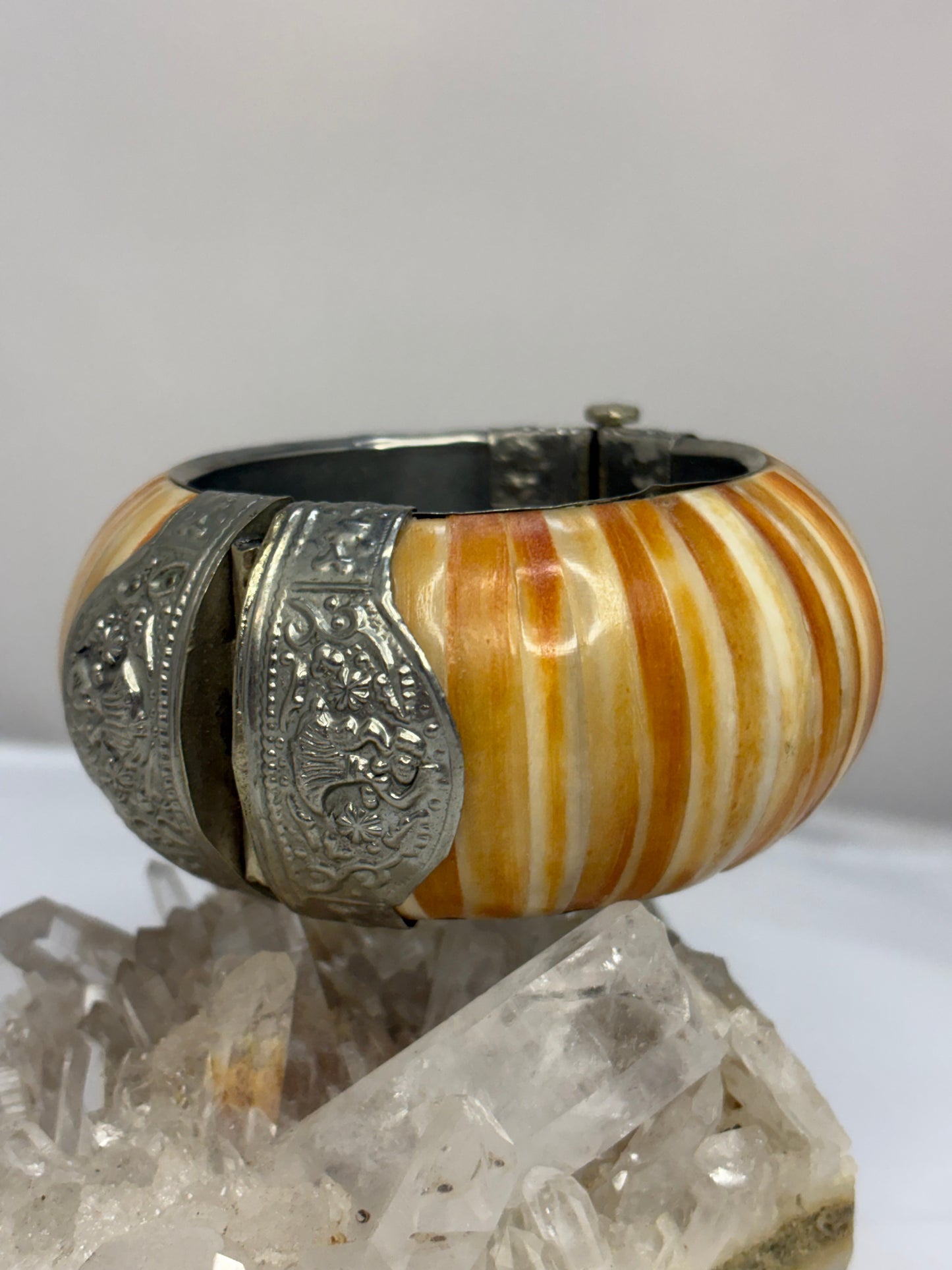 Multicolored orange Agate Hinged Bangle Bracelet