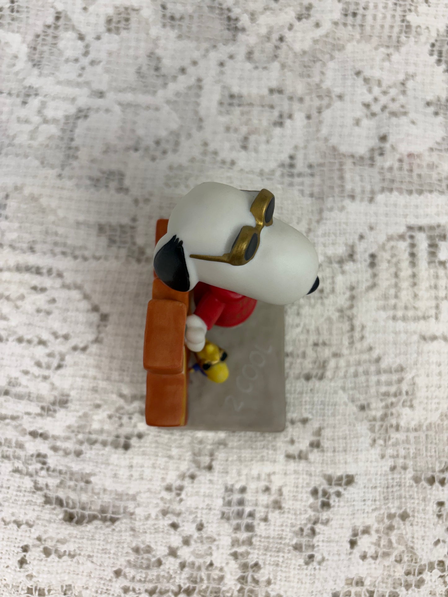 Hallmark Peanuts Gallery Snoopy Figurine “Joe Cool and Friend”