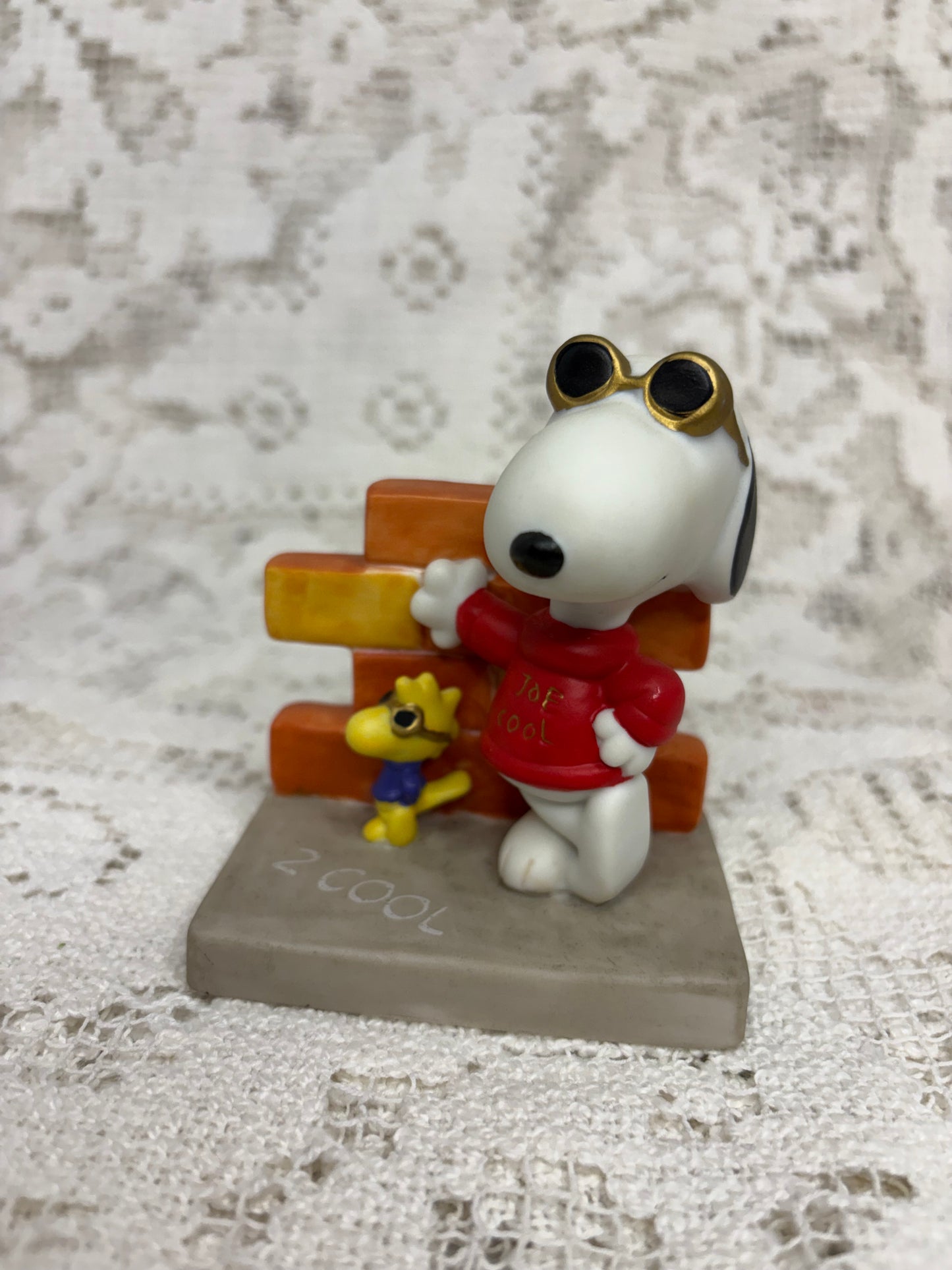 Hallmark Peanuts Gallery Snoopy Figurine “Joe Cool and Friend”
