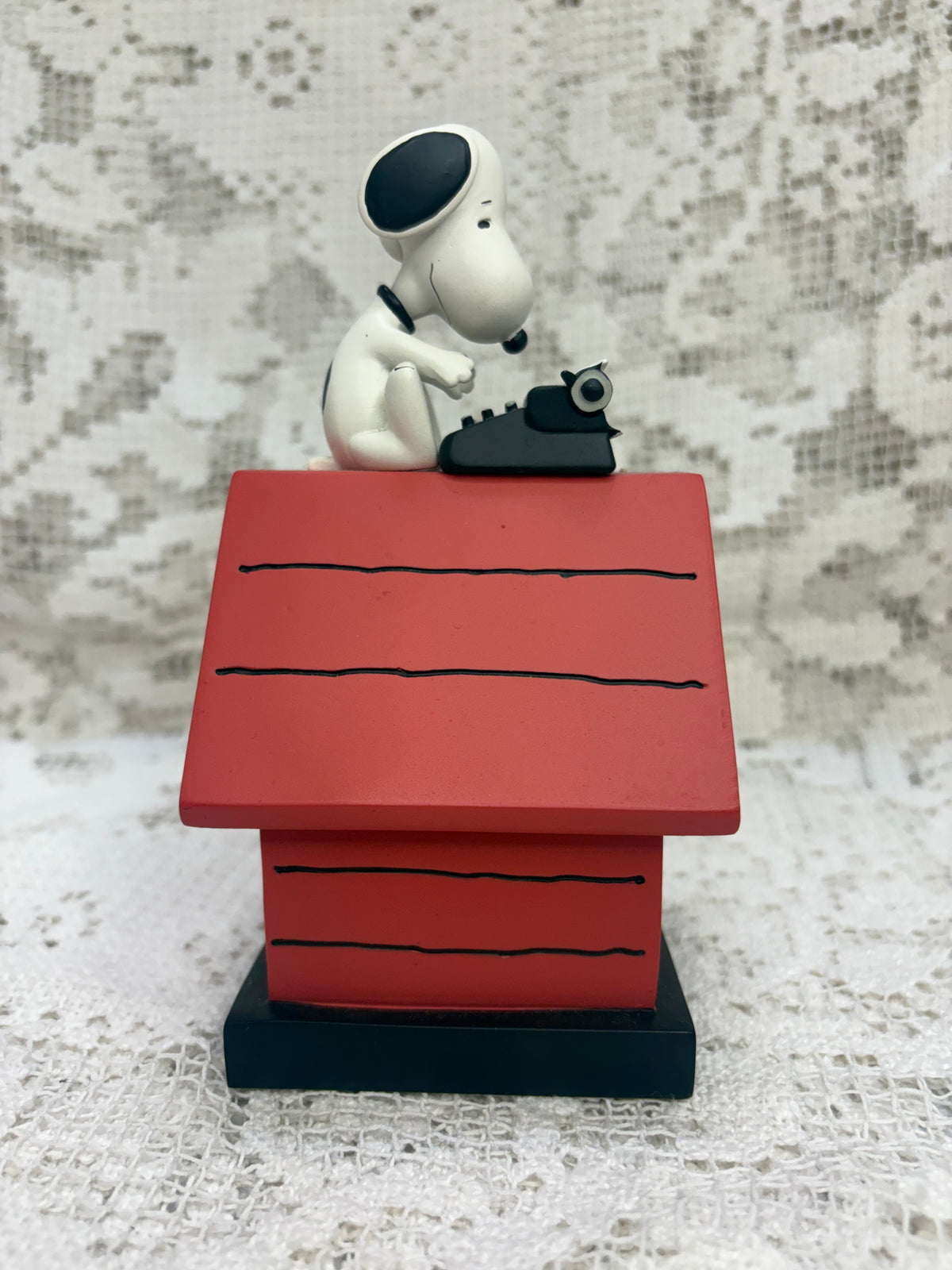 Vintage Hallmark Peanuts Snoopy Perpetual Calendar Complete set