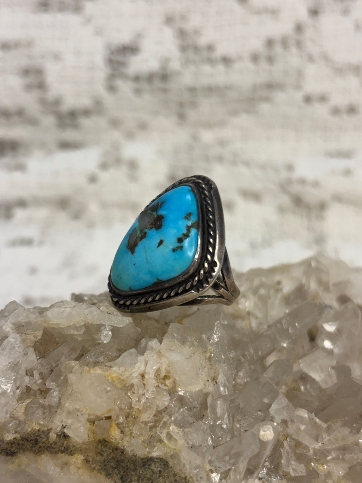 Navajo Vintage Kingman Turquoise sterling silver ring size 5.75