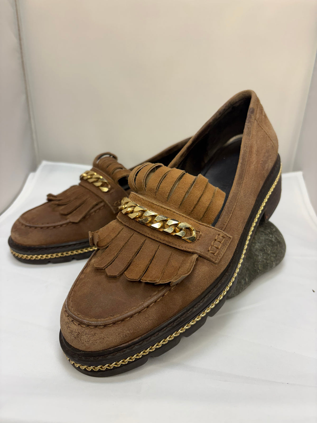 Stuart Weitzman Bmoc Chain & Suede Loafers
