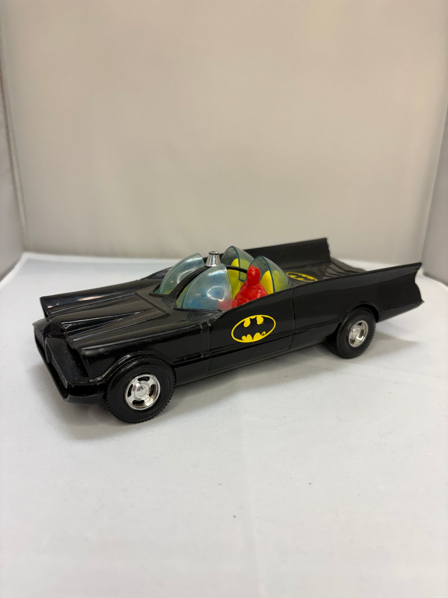 Vintage 1970’s Simm’s inc. N.529 Batmobile with Batman & Robin toy car