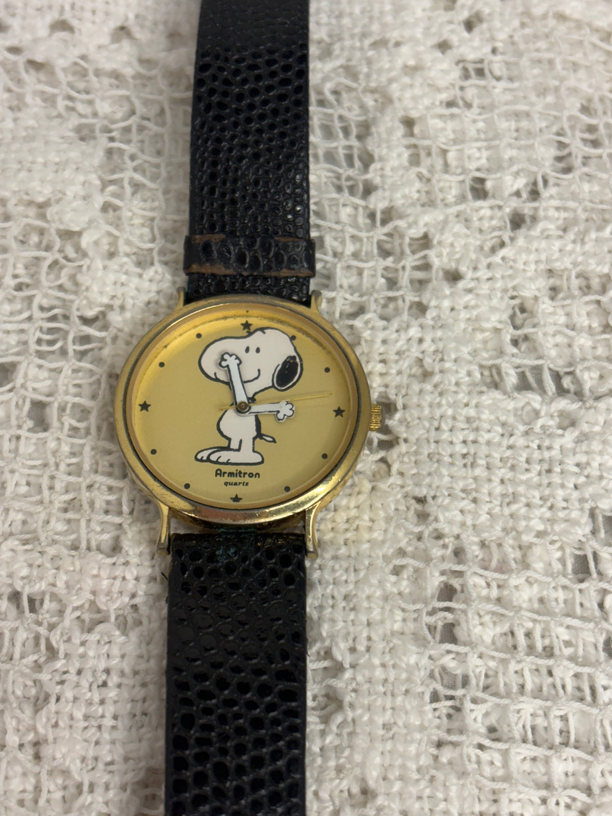 Armitron Quartz Silly Snoopy Watch