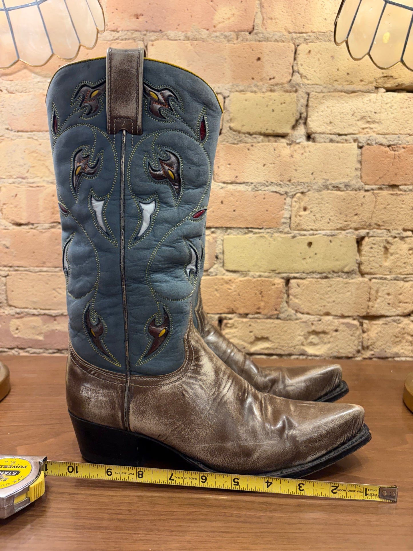 FRYE Tooled Inlaid Snip-toe Cowboy Boots 6