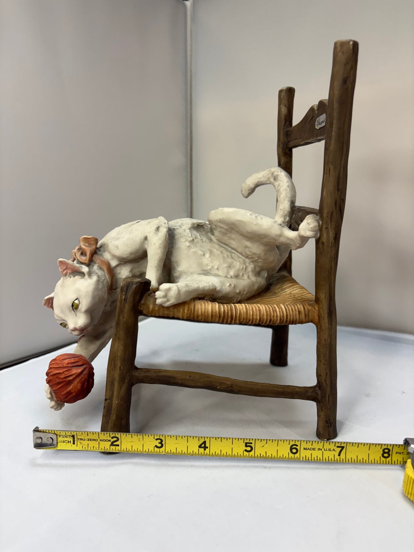 Giuseppe Armani Cat on Chair with Yarn Ball Italy