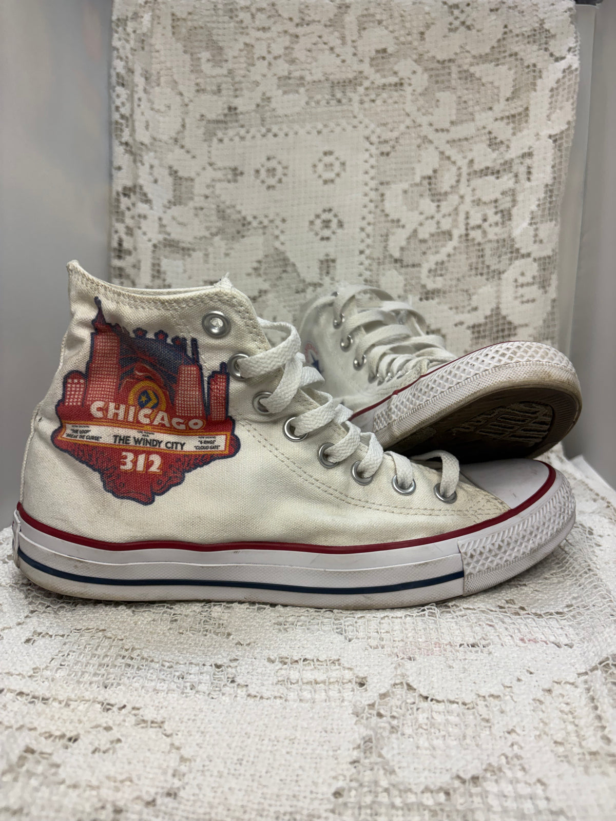Vintage Converse Chuck Taylor Windy City Chicago shoes