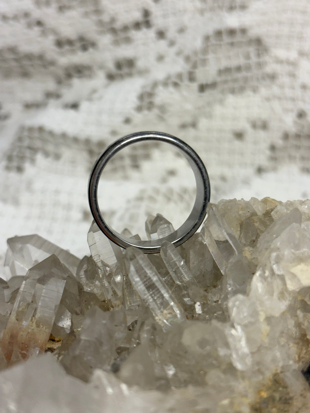 Cross design Men’s sized 13 ring