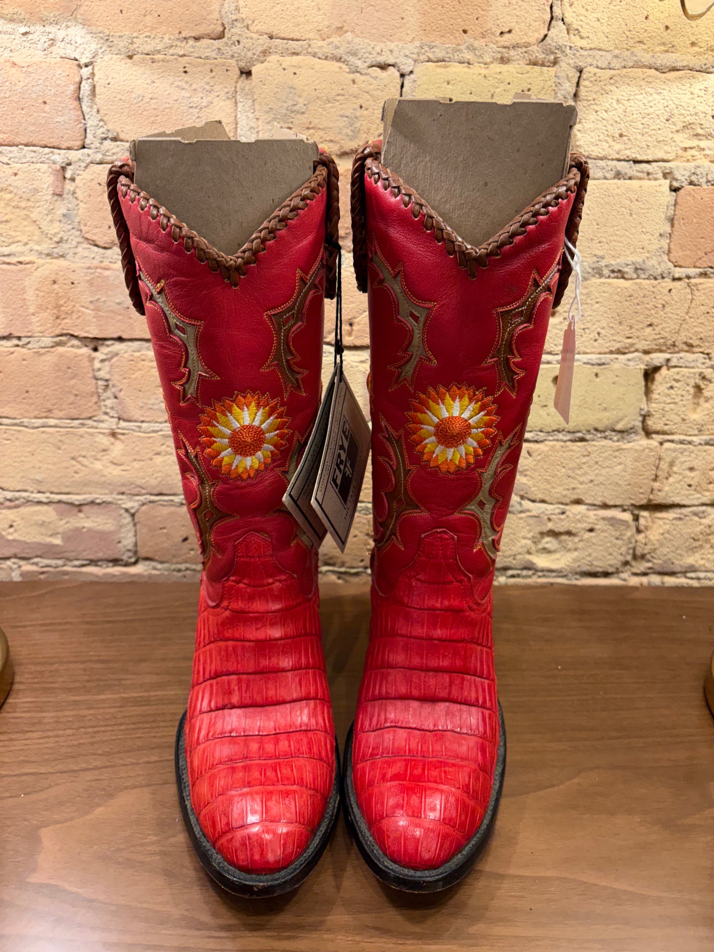FRYE Jennifer Estes Crocodile Western Red Cowboy Boots 6 1/2