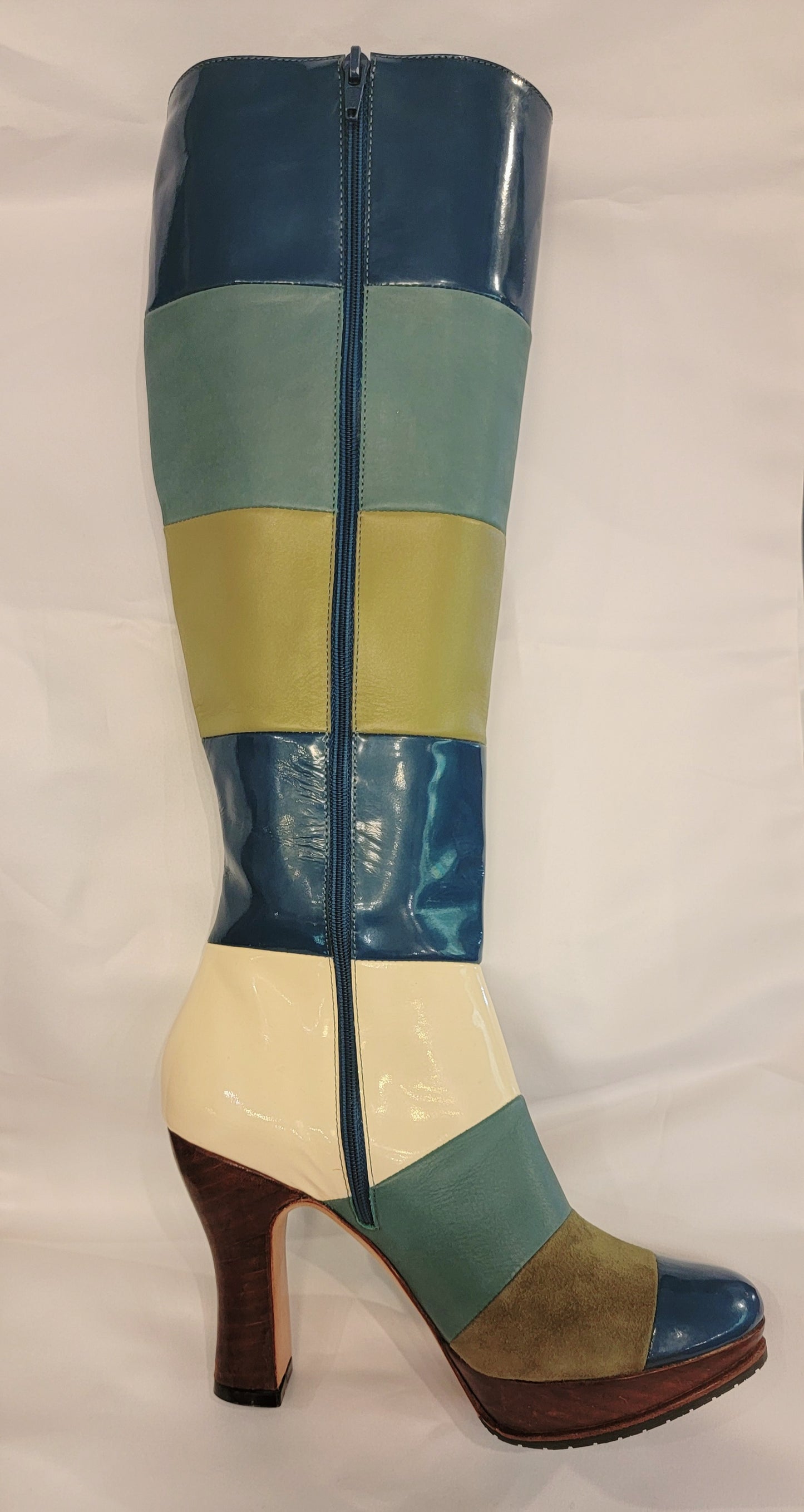 John Fluevog The Ishq Boots With Orgina Box,Dust Bag And Gift With Purchase