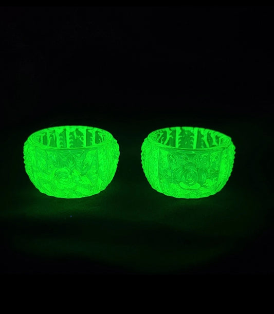 Vintage Set Of Two Vaseline Uranium Glass Rose Pattern Salt Cellars