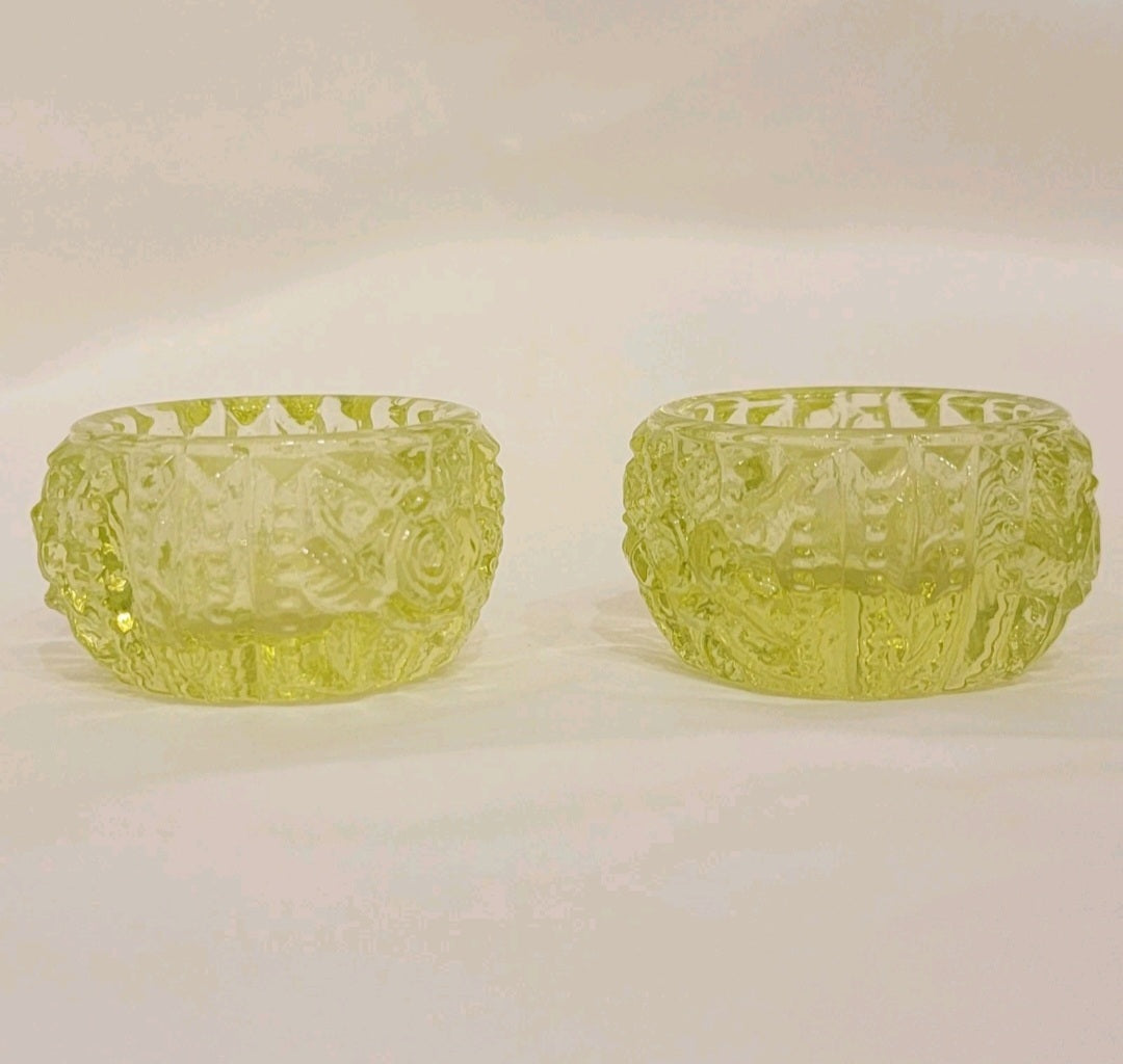 Vintage Set Of Two Vaseline Uranium Glass Rose Pattern Salt Cellars